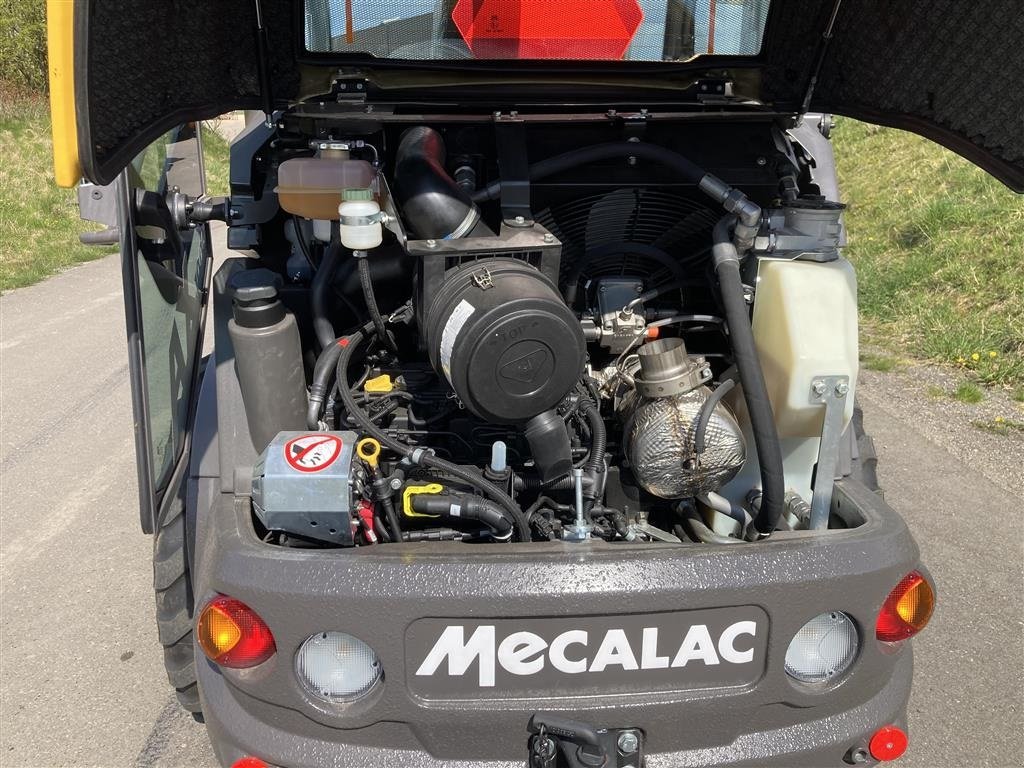 Radlader tip Mecalac AX 1000 Monobom med hydraulisk hurtigskift, Gebrauchtmaschine in Roslev (Poză 16)