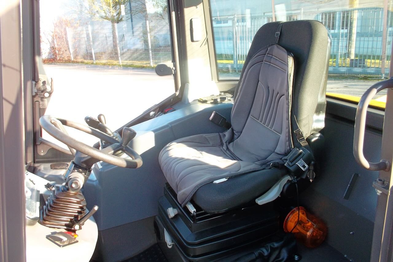 Radlader του τύπου Mecalac AX700, Gebrauchtmaschine σε Salching  (Φωτογραφία 5)