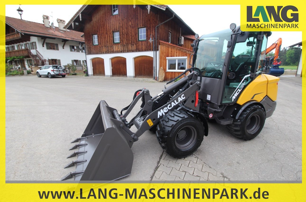 Radlader des Typs Mecalac MCL6+ Radlader, Neumaschine in Petting (Bild 1)