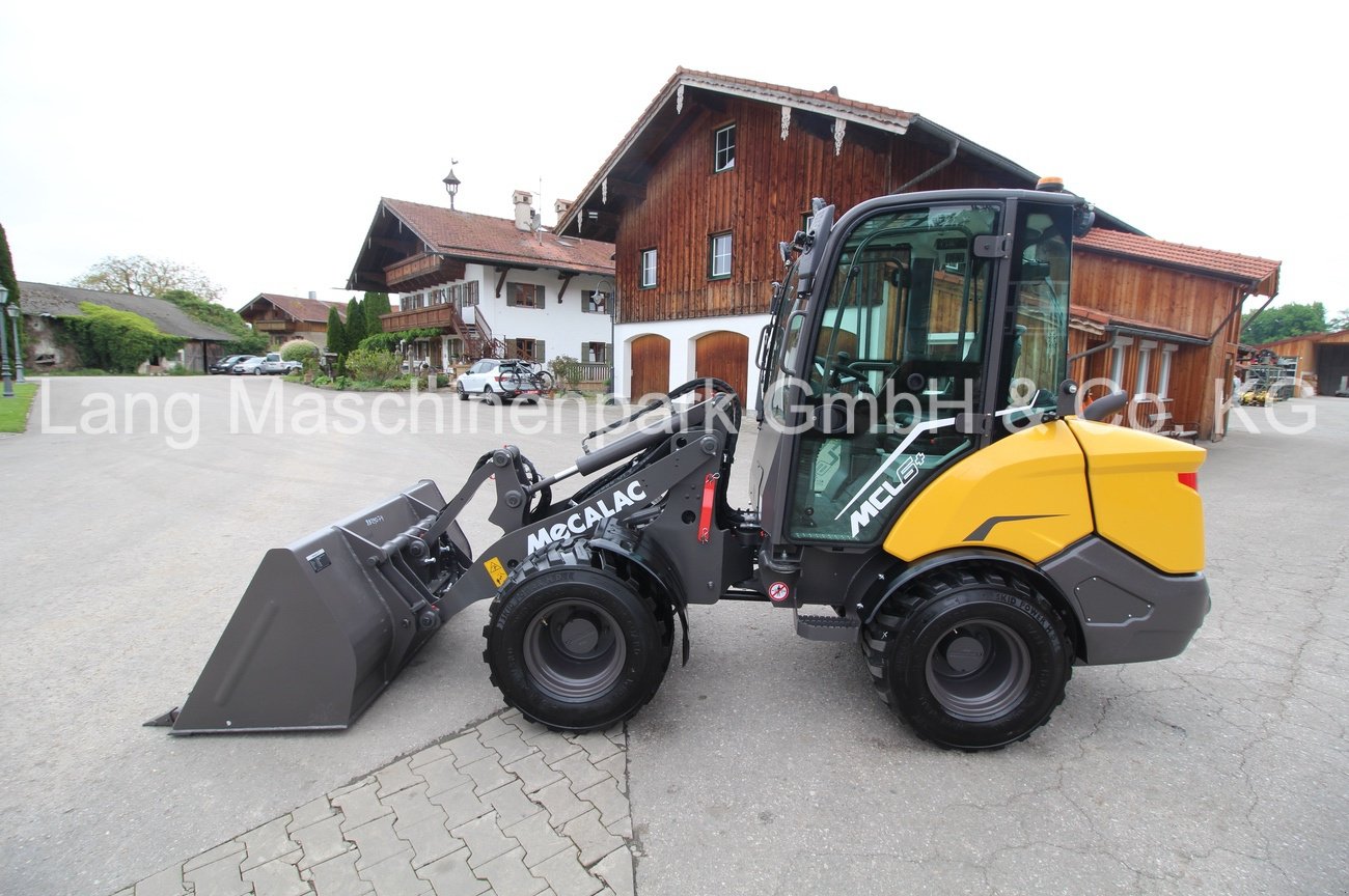 Radlader des Typs Mecalac MCL6+ Radlader, Neumaschine in Petting (Bild 12)