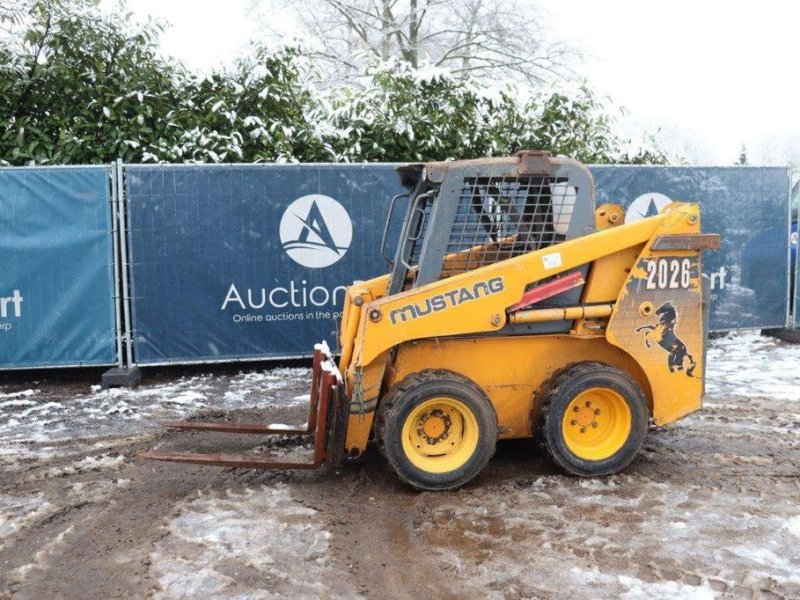 Radlader za tip Mustang 2026, Gebrauchtmaschine u Antwerpen
