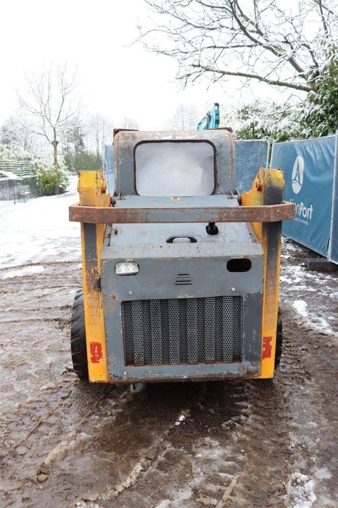 Radlader za tip Mustang 2026, Gebrauchtmaschine u Antwerpen (Slika 5)