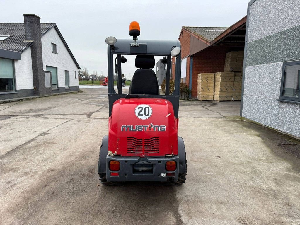 Radlader typu Mustang AL 306, Gebrauchtmaschine v Antwerpen (Obrázek 4)