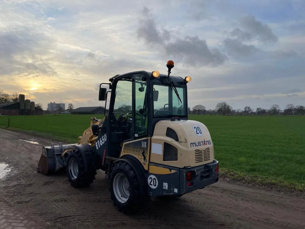 Radlader от тип Mustang AL 506 Shovel Loader, Gebrauchtmaschine в Lunteren (Снимка 3)