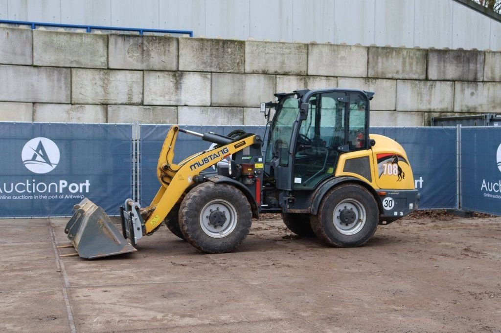 Radlader от тип Mustang AL 708, Gebrauchtmaschine в Antwerpen (Снимка 1)