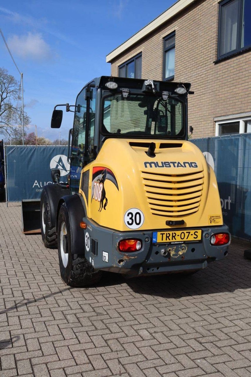 Radlader Türe ait Mustang AL 708, Gebrauchtmaschine içinde Antwerpen (resim 4)