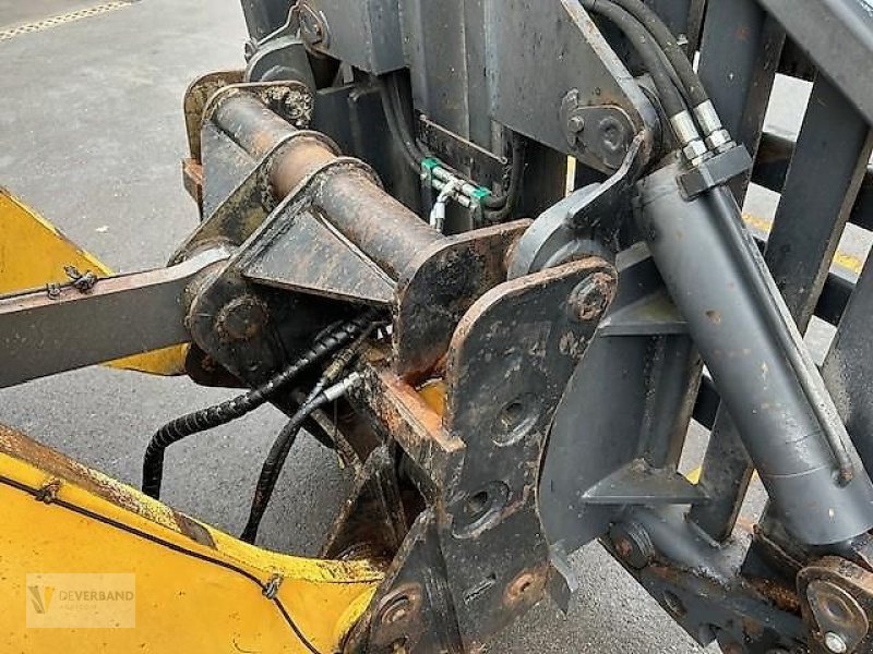 Radlader des Typs New Holland W 130 B, Gebrauchtmaschine in Colmar-Berg (Bild 3)