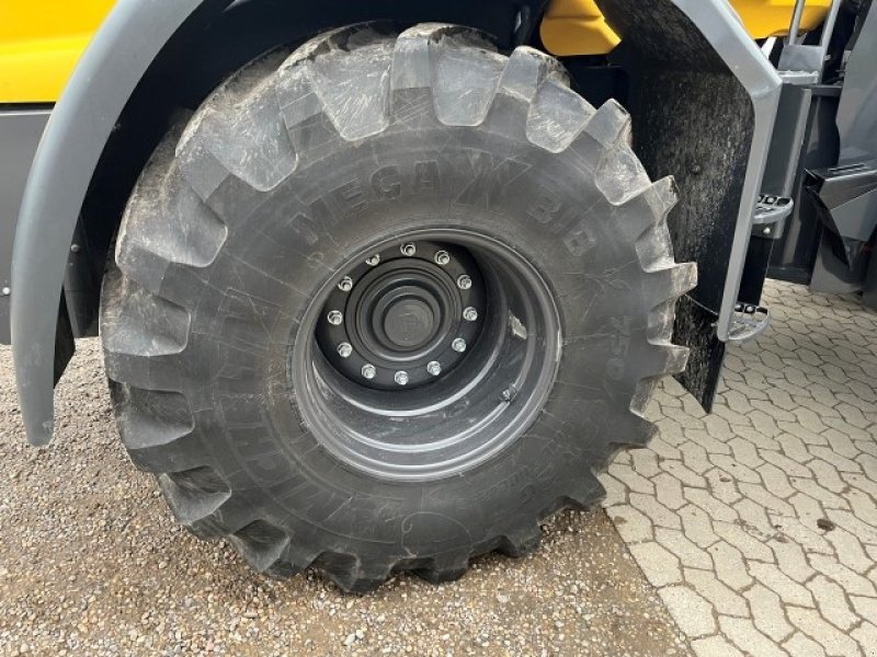 Radlader van het type New Holland W 170D II XR, Gebrauchtmaschine in Rødding (Foto 8)