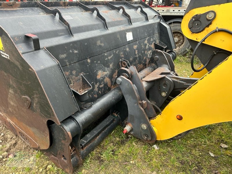 Radlader del tipo New Holland W 190 D, Gebrauchtmaschine In Neubrandenburg (Immagine 3)