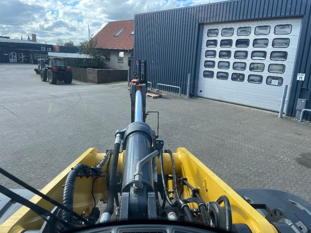 Radlader des Typs New Holland W 190, Gebrauchtmaschine in Ribe (Bild 25)