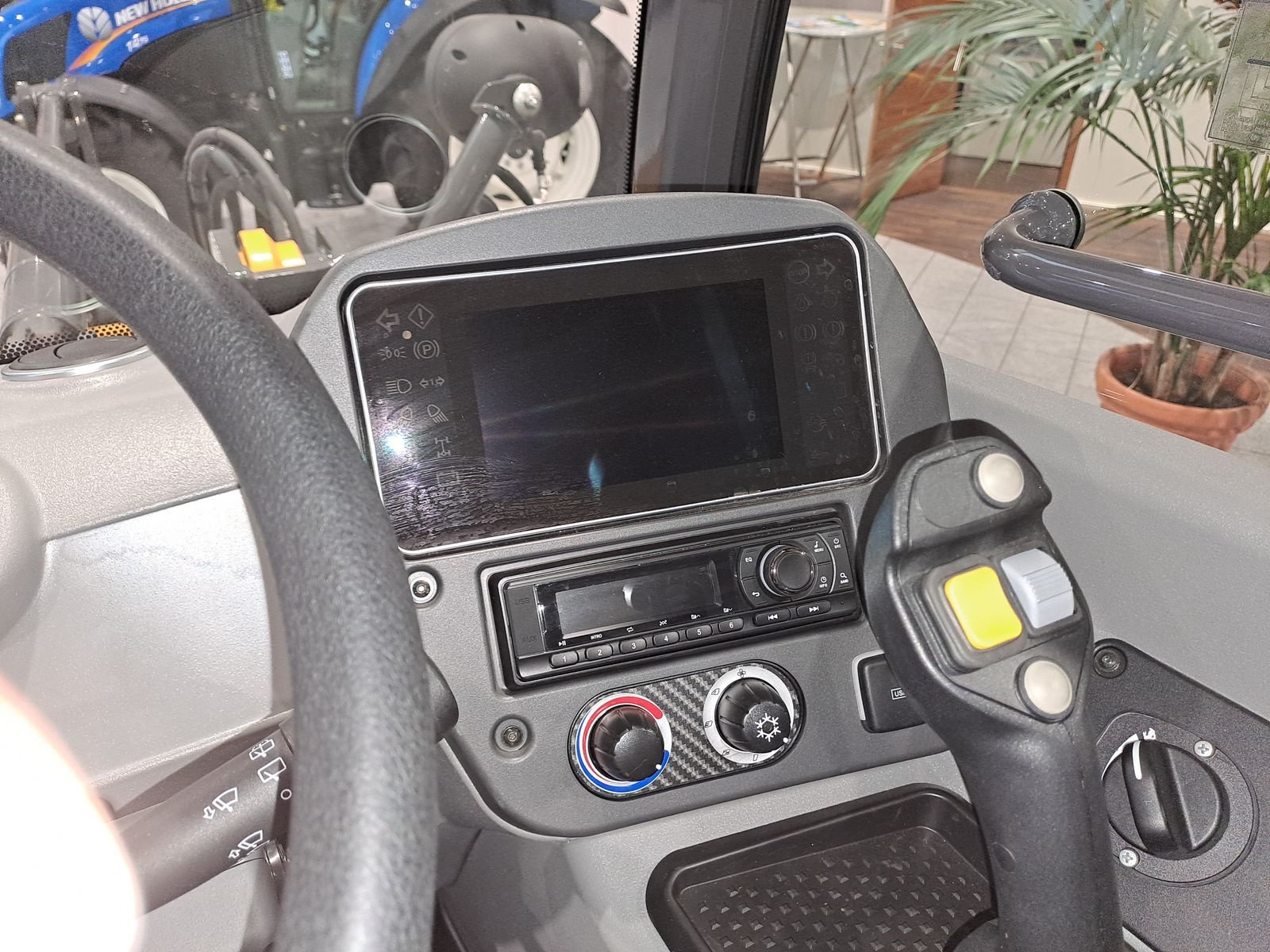 Radlader tip New Holland W 80 C, Neumaschine in Burgkirchen (Poză 11)