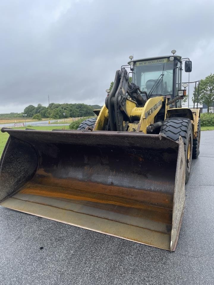 Radlader of the type New Holland W190B, Gebrauchtmaschine in Hadsten (Picture 4)
