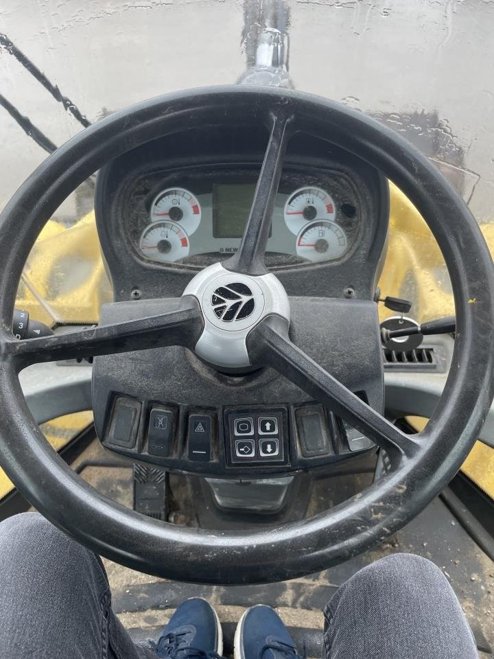 Radlader типа New Holland W190B, Gebrauchtmaschine в Hadsten (Фотография 6)