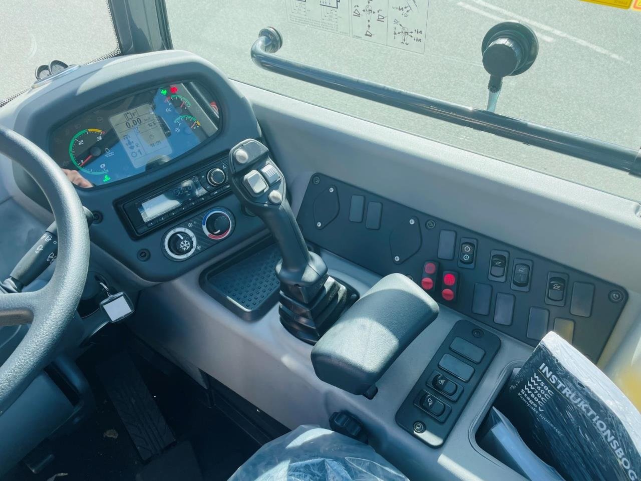 Radlader typu New Holland W80C ZB-HS, Gebrauchtmaschine v Middelfart (Obrázek 7)