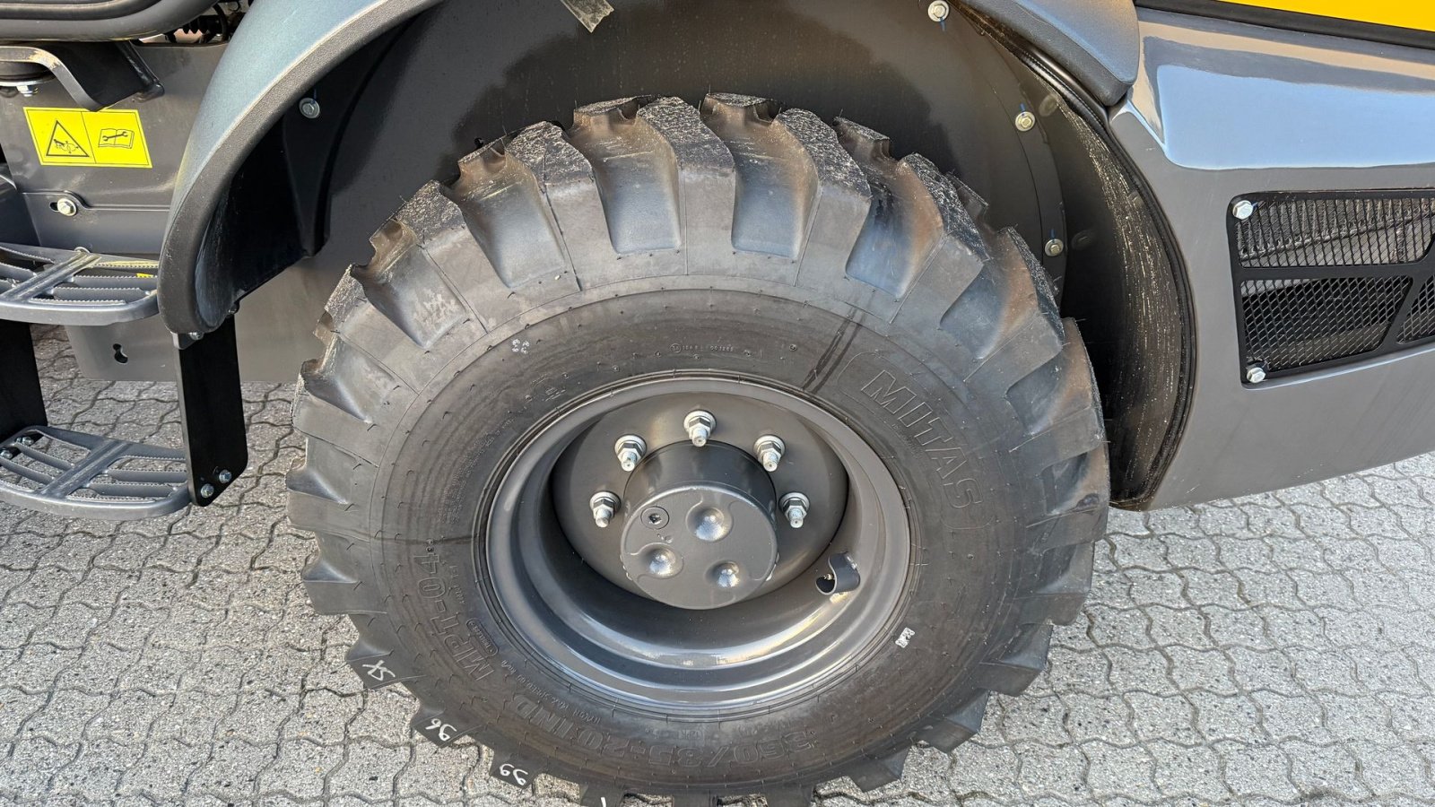 Radlader of the type New Holland W80C ZR-HS, Gebrauchtmaschine in Gjerlev J. (Picture 9)