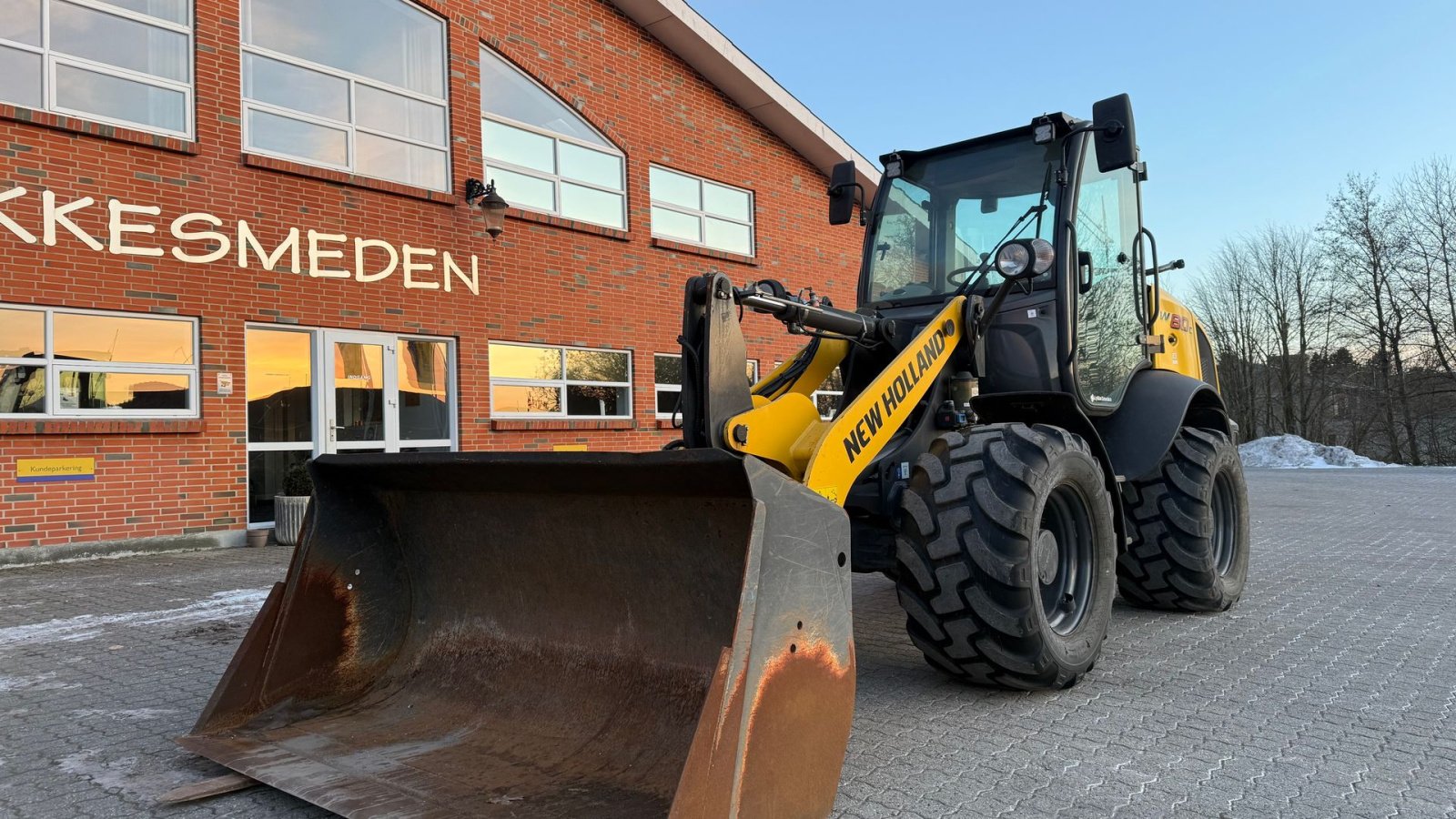 Radlader des Typs New Holland W80C ZR-HS, Gebrauchtmaschine in Gjerlev J. (Bild 2)