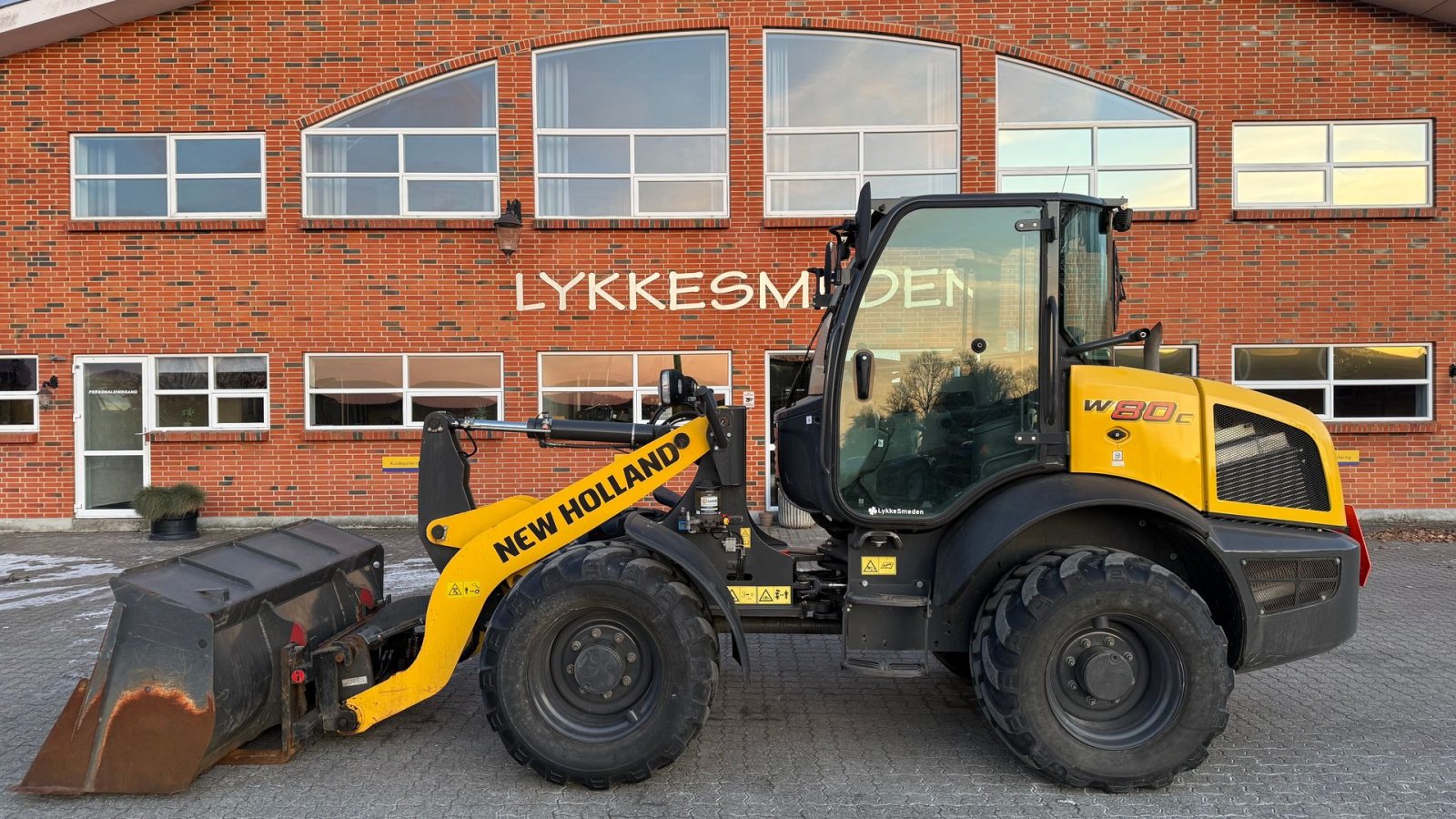 Radlader des Typs New Holland W80C ZR-HS, Gebrauchtmaschine in Gjerlev J. (Bild 1)