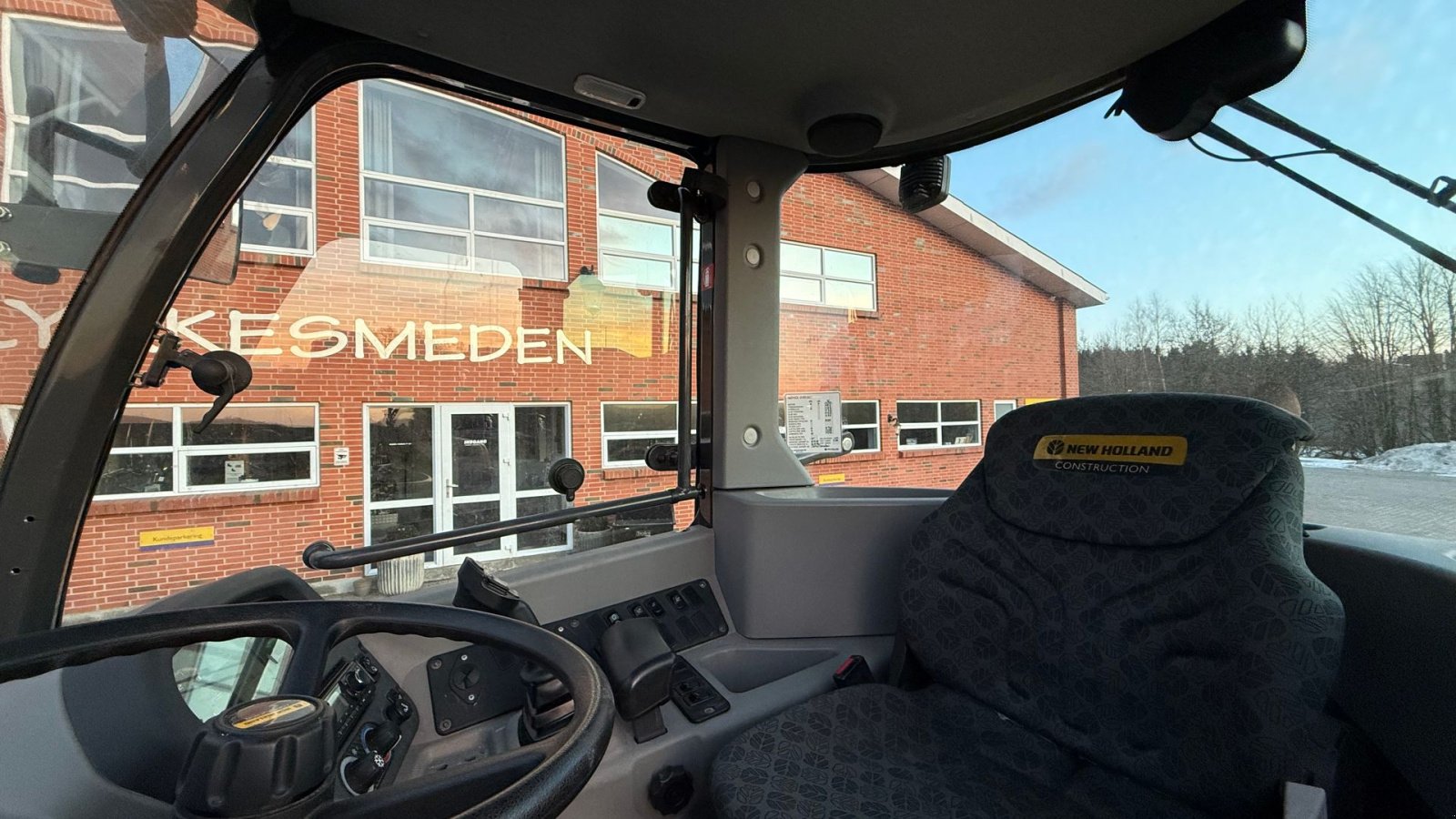 Radlader des Typs New Holland W80C ZR-HS, Gebrauchtmaschine in Gjerlev J. (Bild 13)