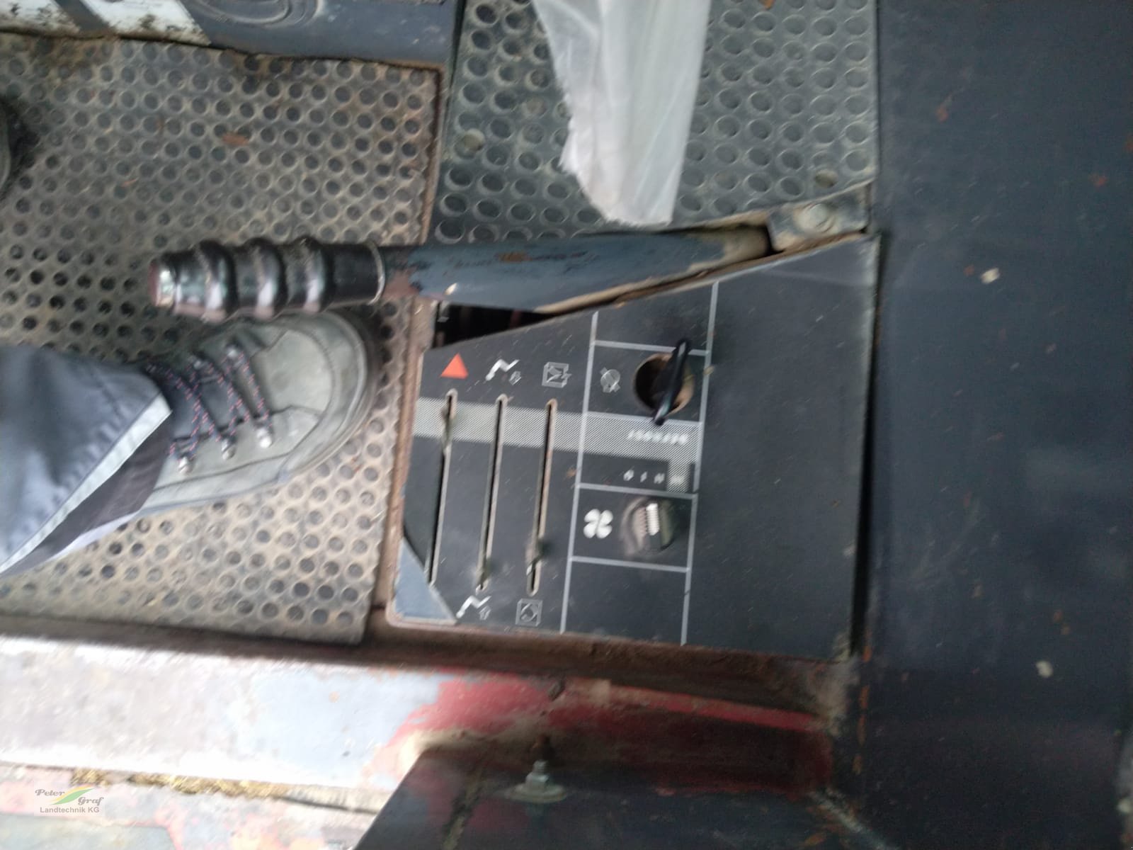 Radlader des Typs O&K L 15, Gebrauchtmaschine in Pegnitz-Bronn (Bild 17)