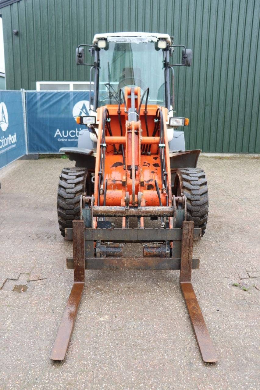 Radlader des Typs Schaeff 844AL100, Gebrauchtmaschine in Antwerpen (Bild 9)