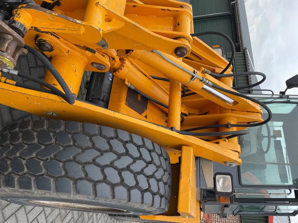 Radlader tip Schaeff 863 zeer netjes, Gebrauchtmaschine in Scherpenzeel GLD (Poză 8)