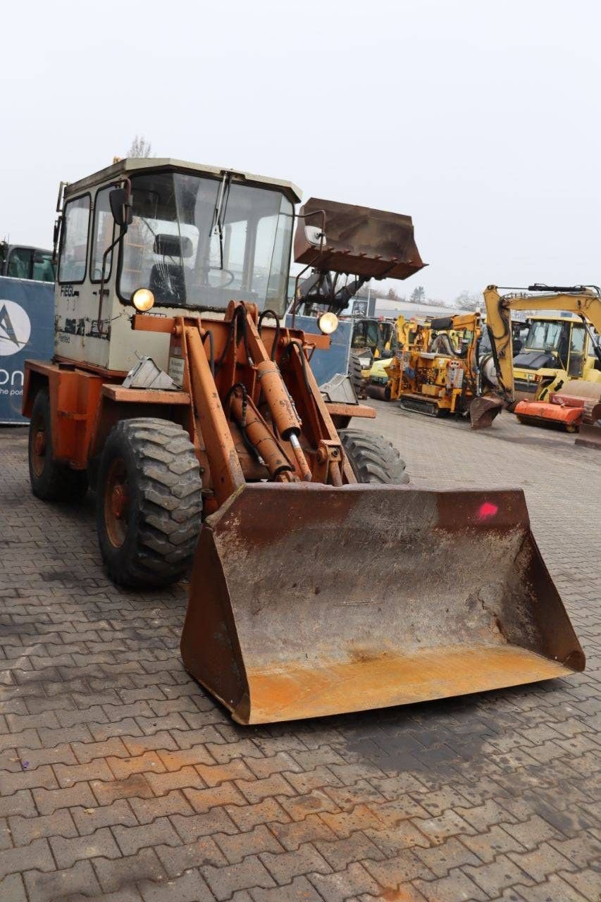 Radlader of the type Schaeff SKB 902, Gebrauchtmaschine in Antwerpen (Picture 8)