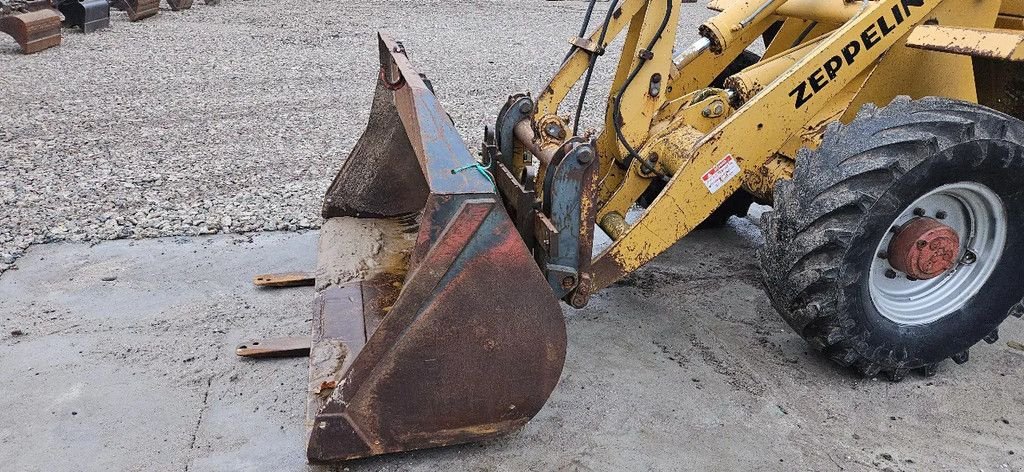 Radlader des Typs Schaeff ZL 10C, Gebrauchtmaschine in Scharsterbrug (Bild 8)