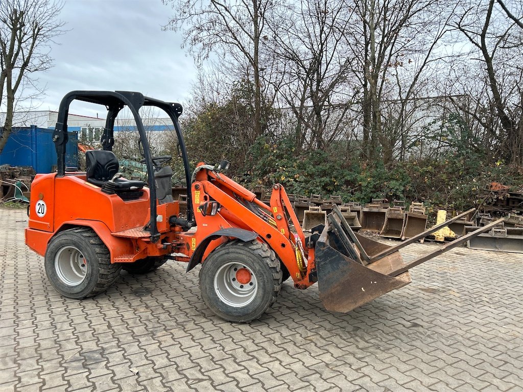 Radlader tip Schäffer 2436, Gebrauchtmaschine in Düsseldorf (Poză 2)