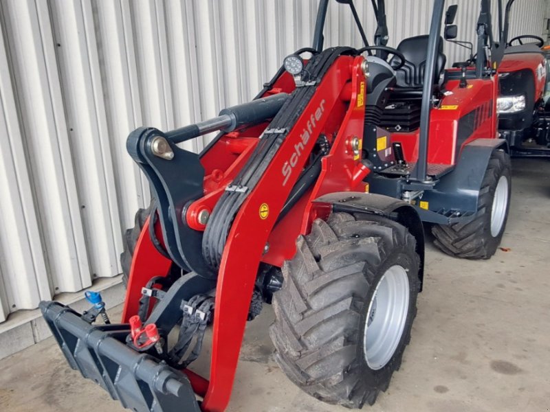 Radlader des Typs Schäffer 4670 Z mit Fahrerschutzdach, Gebrauchtmaschine in Burkau (Bild 1)