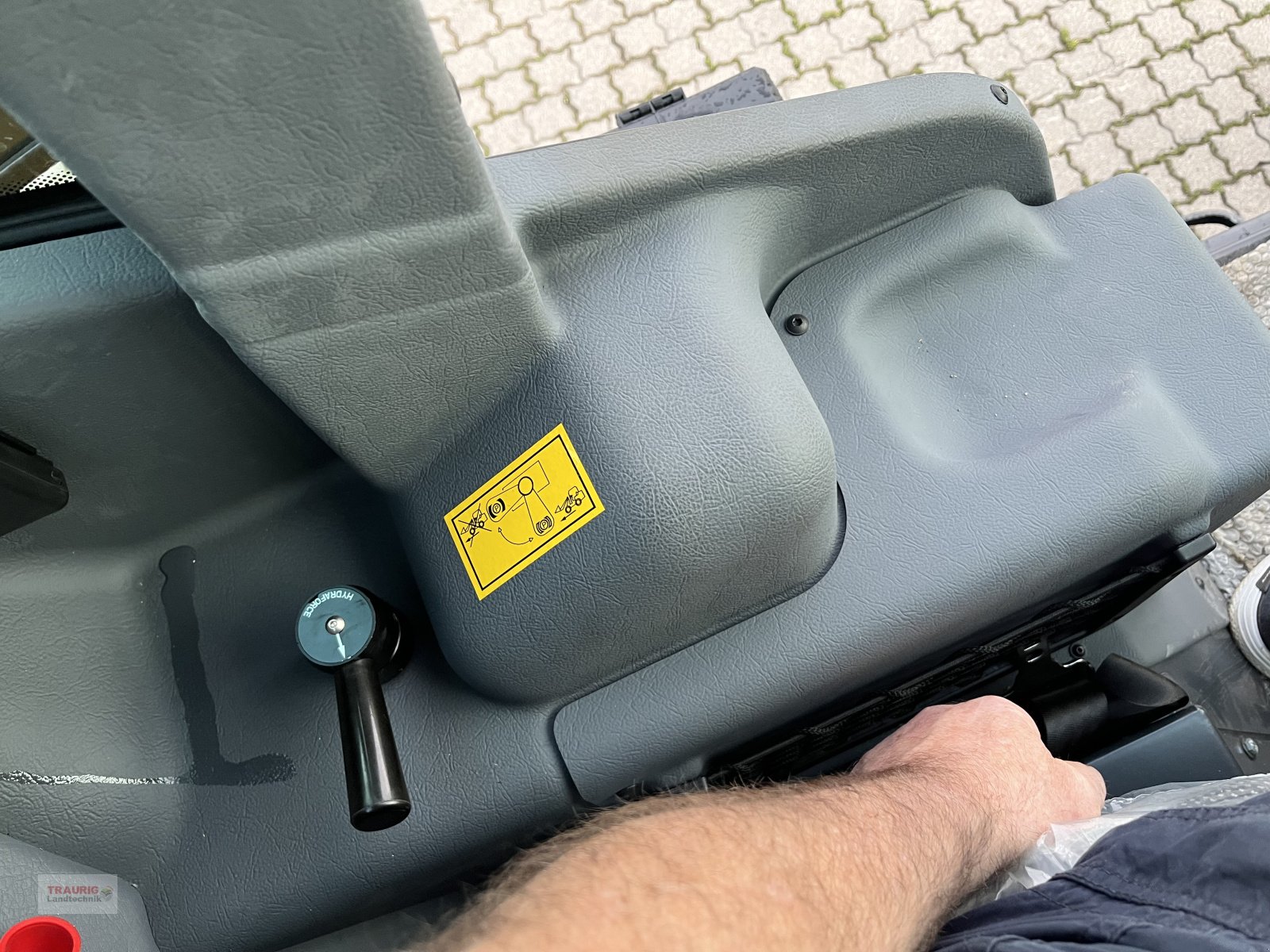 Radlader des Typs Schäffer 5470Z, Neumaschine in Mainburg/Wambach (Bild 10)