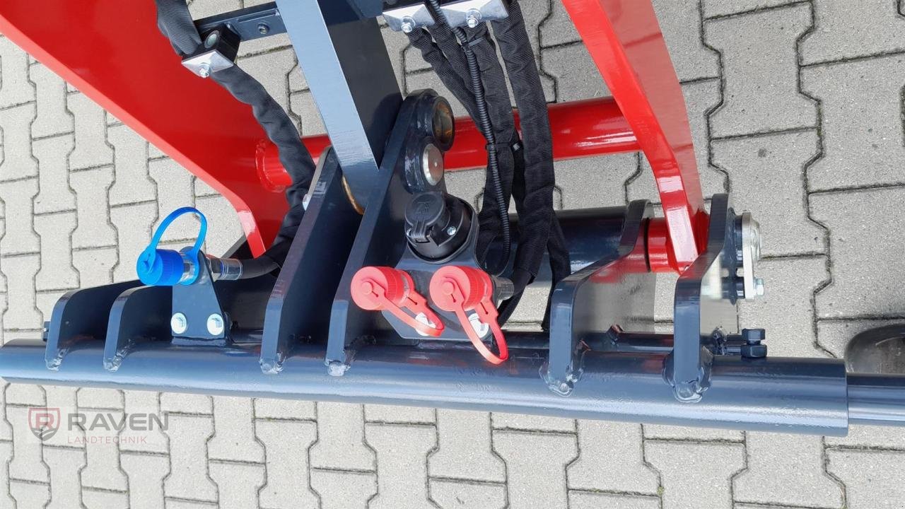 Radlader of the type Schäffer 5680Z, Neumaschine in Sulingen (Picture 16)