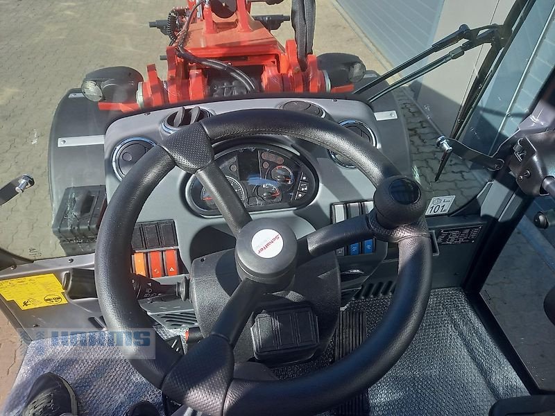 Radlader of the type Schäffer 6680T -2, Neumaschine in Sassenholz (Picture 5)