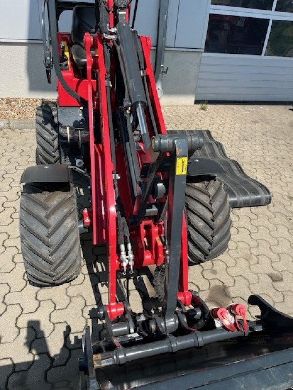 Radlader des Typs Schäffer Hoflader Typ 2028-2, Gebrauchtmaschine in Beedenbostel (Bild 4)