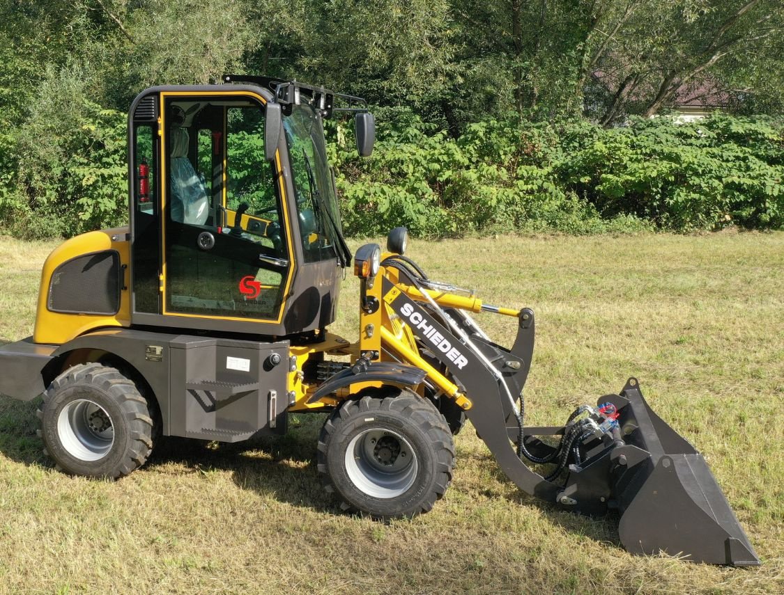 Radlader typu schieder Radlader-(Hoflader) Mit Kabine, Neumaschine v mixnitz (Obrázek 1)