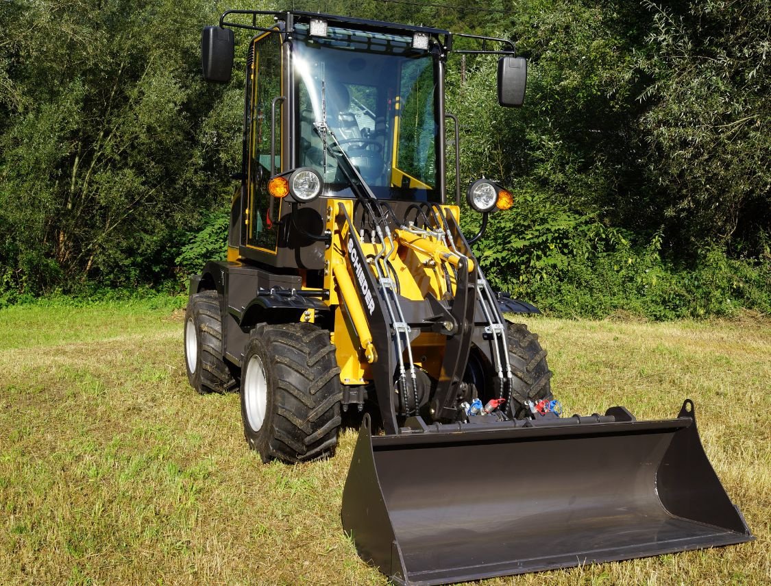 Radlader typu schieder Radlader-(Hoflader) Mit Kabine, Neumaschine v mixnitz (Obrázek 10)