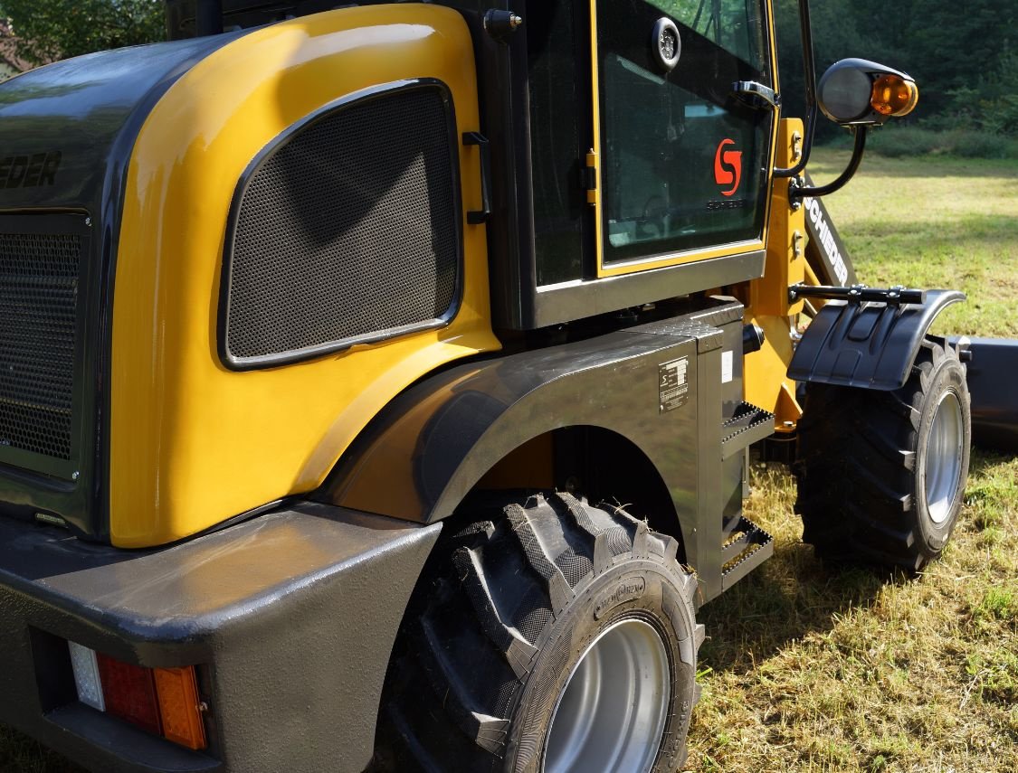 Radlader typu schieder Radlader-(Hoflader) Mit Kabine, Neumaschine v mixnitz (Obrázek 13)
