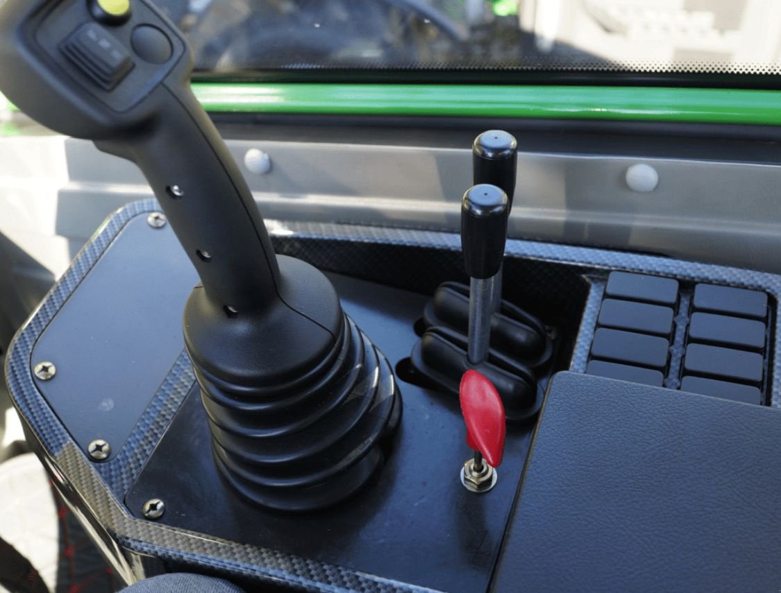 Radlader typu schieder Radlader-(Hoflader) Mit Kabine, Neumaschine v mixnitz (Obrázek 19)