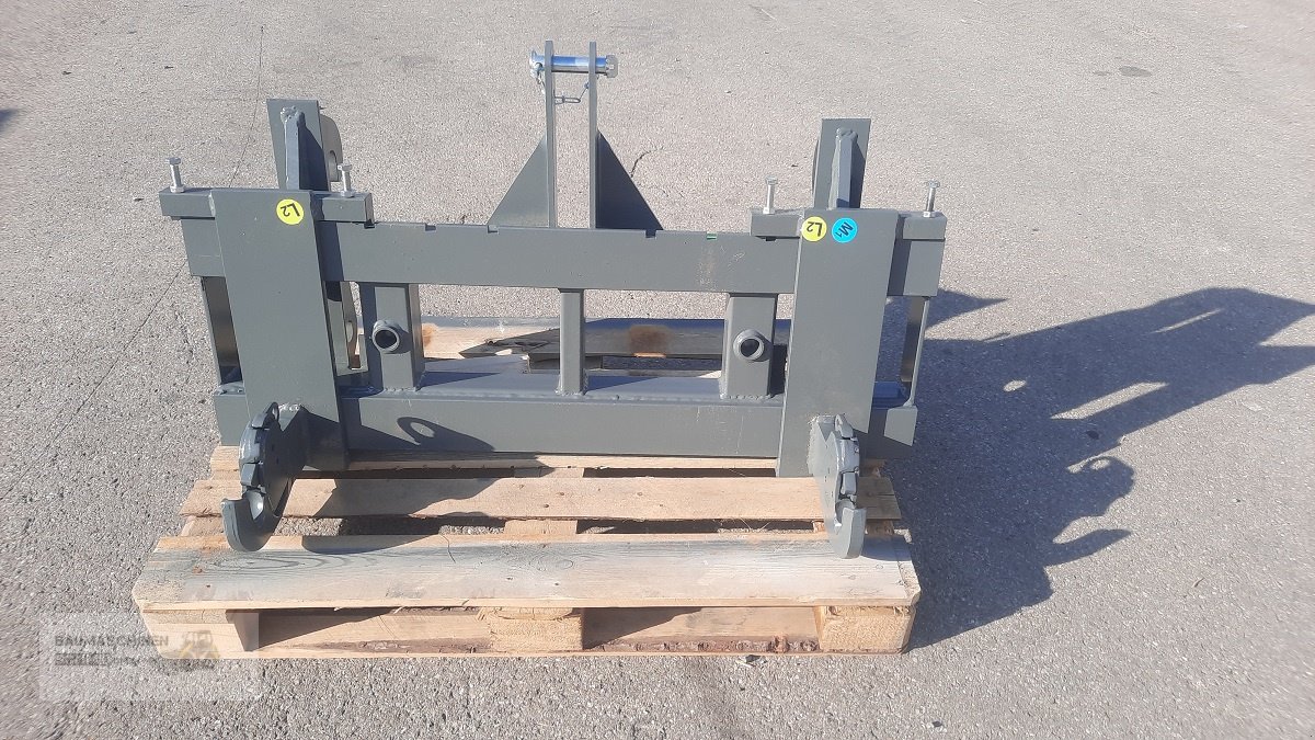 Radlader des Typs Schmid Adapter 3 Punkt, Neumaschine in Stetten (Bild 1)