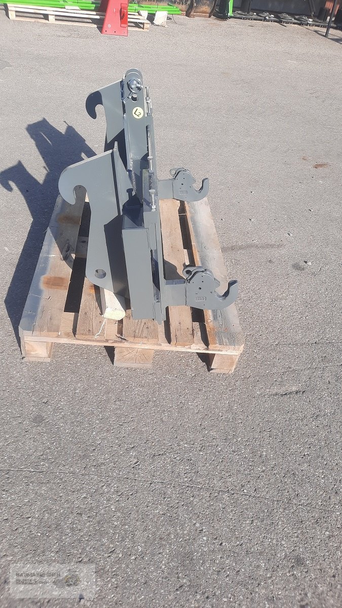 Radlader des Typs Schmid Adapter 3 Punkt, Neumaschine in Stetten (Bild 2)