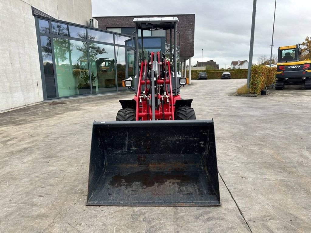 Radlader of the type Schmidt 707E, Neumaschine in Antwerpen (Picture 2)