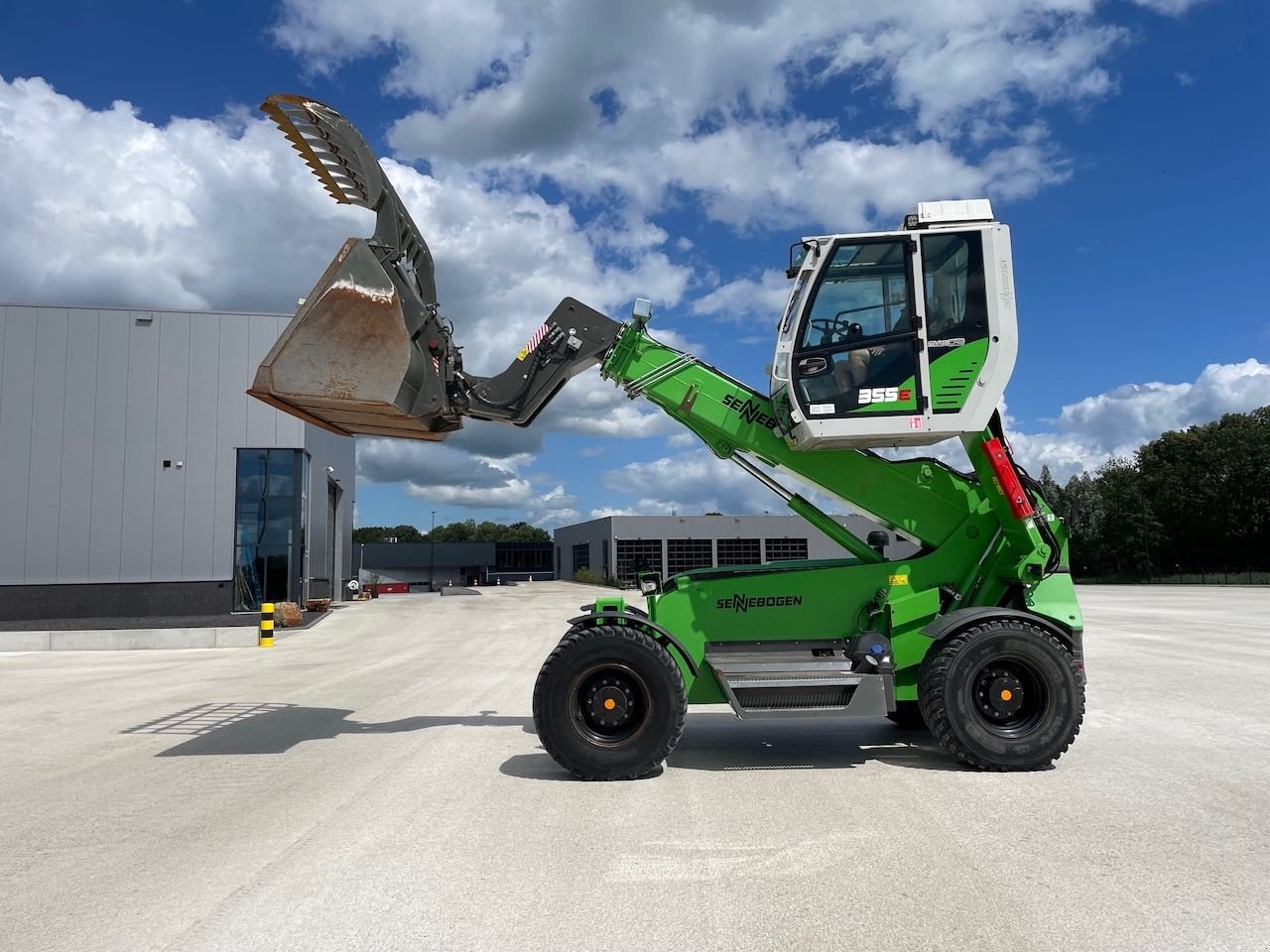 Radlader tipa Sennebogen 355E Multi-Cab, Gebrauchtmaschine u Holten (Slika 1)