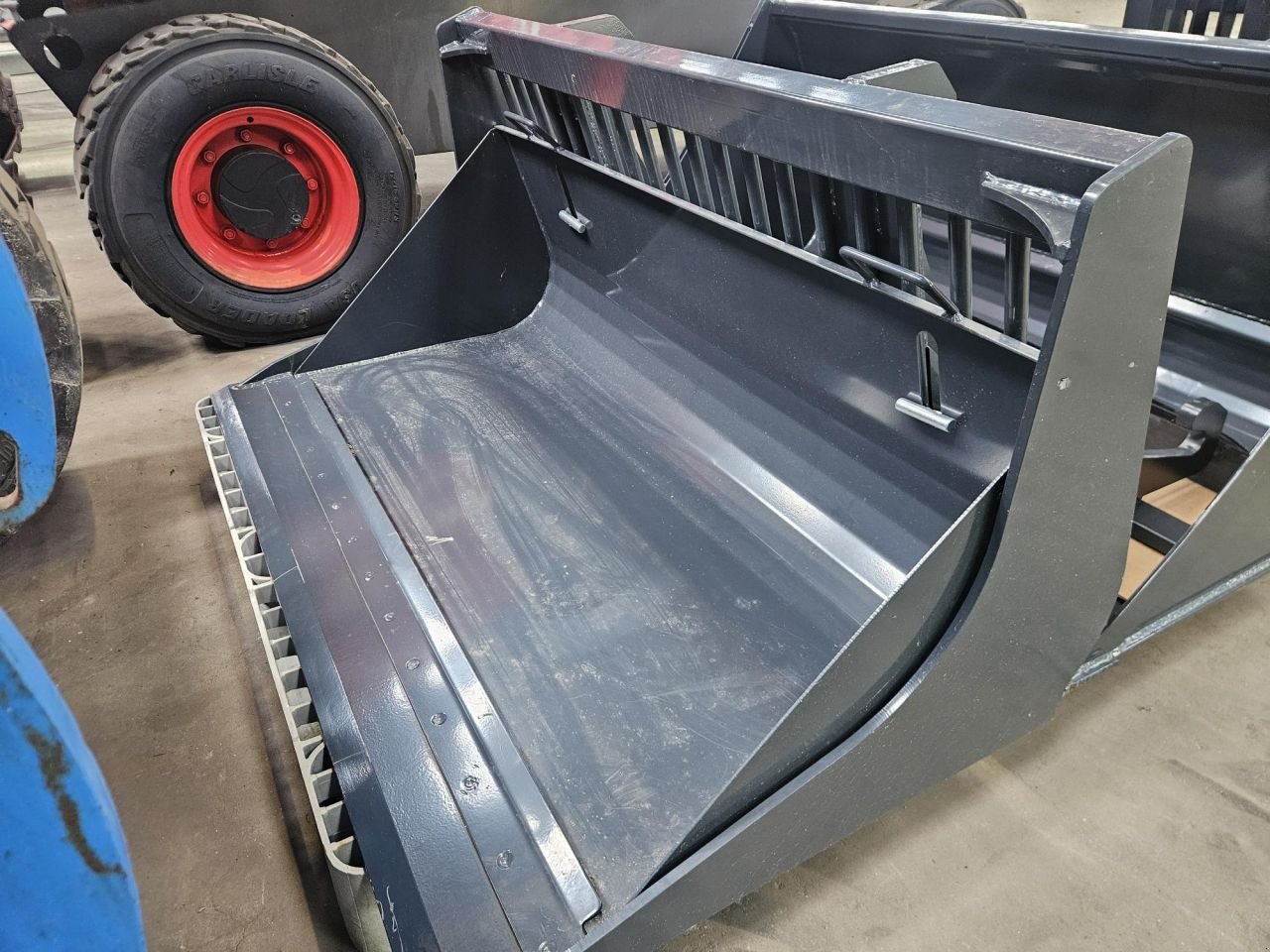 Radlader of the type Sonstige -, Gebrauchtmaschine in Nijeveen (Picture 1)