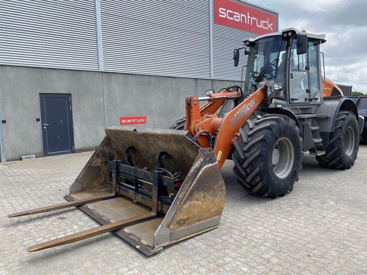 Radlader of the type Sonstige AR250E, Gebrauchtmaschine in Skive (Picture 1)