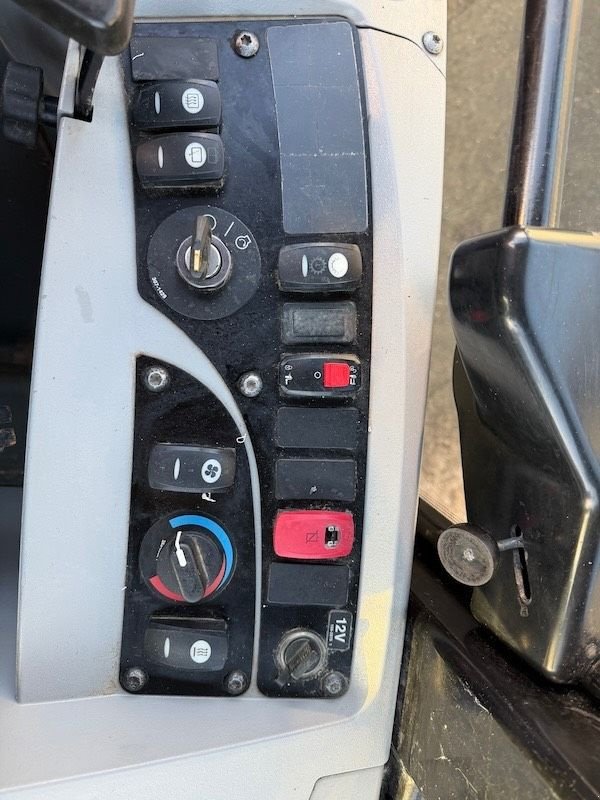 Radlader типа Sonstige Cat 906 H 2, Gebrauchtmaschine в Beveren-Waas Melsele (Фотография 8)