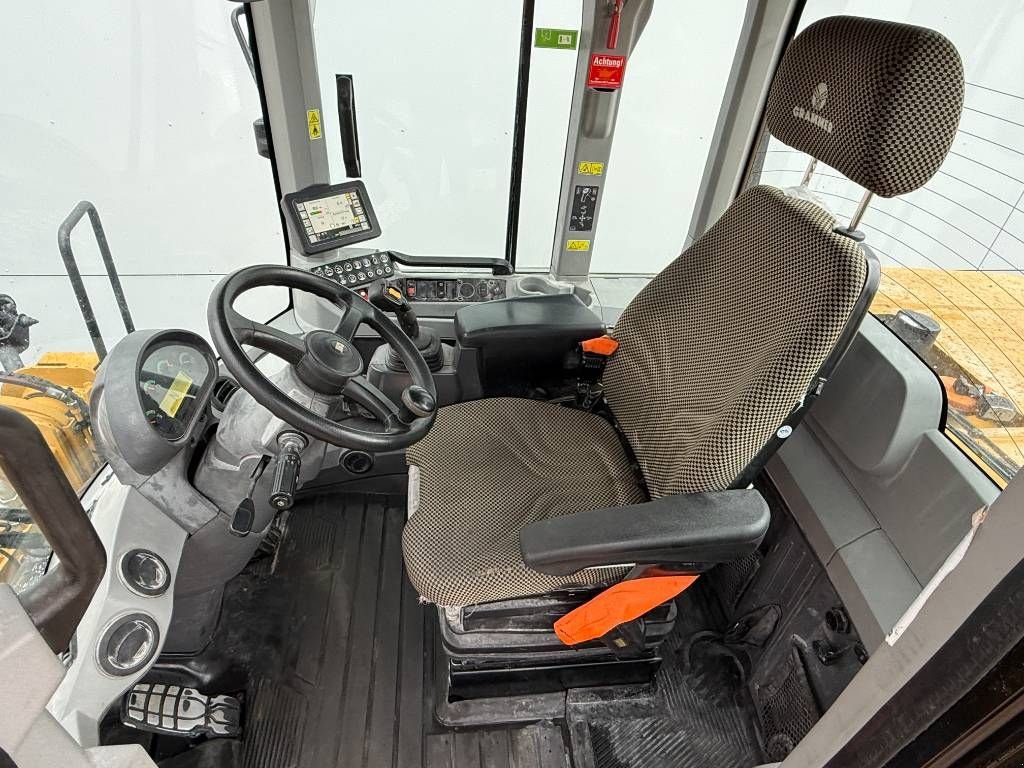 Radlader от тип Sonstige Cat 926M - Automatic Greasing / Backup Camera, Gebrauchtmaschine в Veldhoven (Снимка 9)