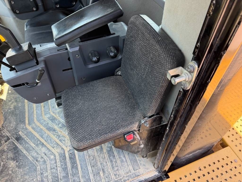 Radlader of the type Sonstige Cat 990K - German Machine / TOP Condition!, Gebrauchtmaschine in Veldhoven (Picture 10)