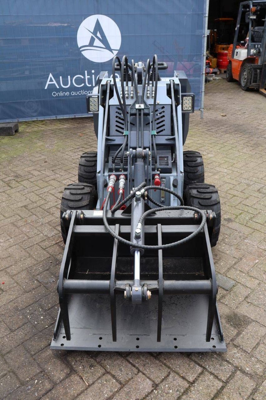 Radlader van het type Sonstige Ctm HT320, Gebrauchtmaschine in Antwerpen (Foto 8)