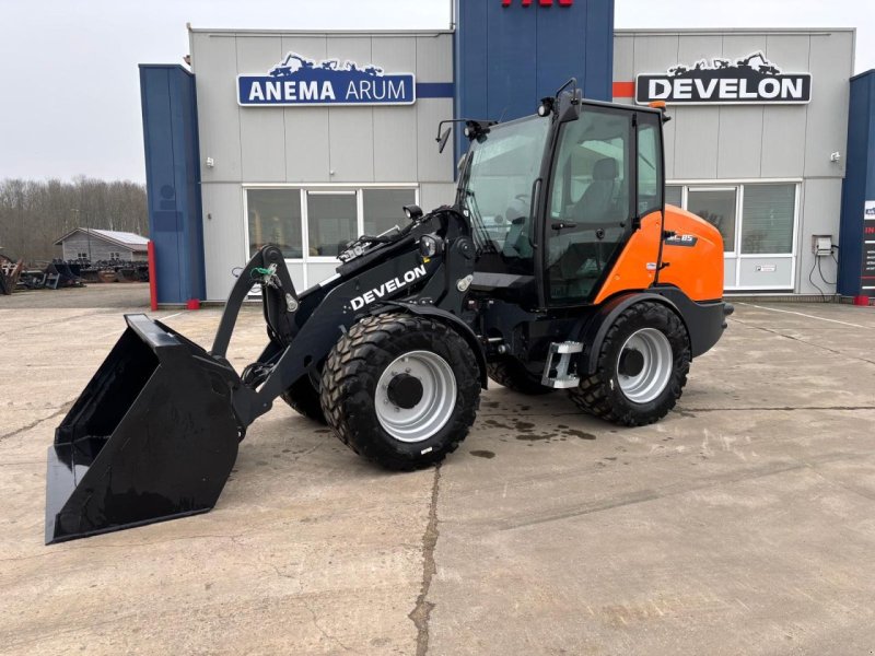 Radlader typu Sonstige Develon DL85-7, Neumaschine v Arum