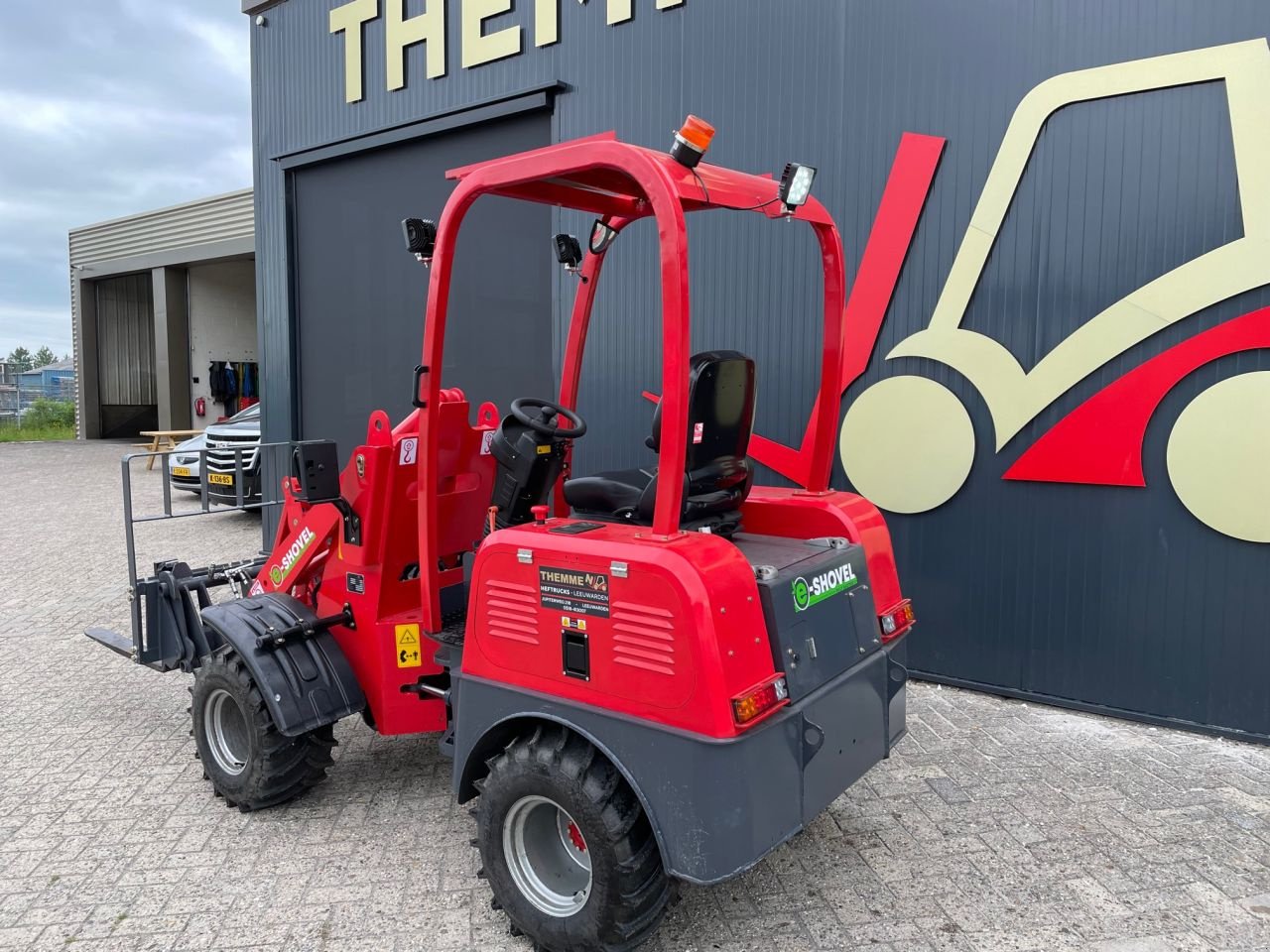 Radlader typu Sonstige E-shovel 906E, Gebrauchtmaschine v Leeuwarden (Obrázek 2)