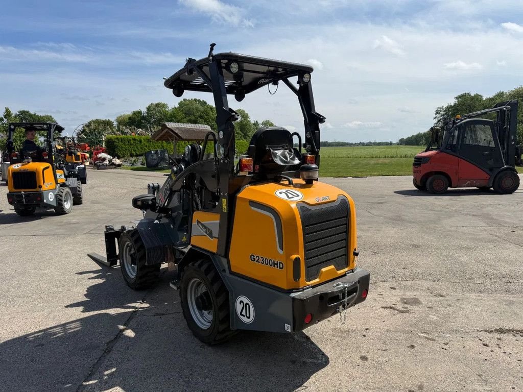 Radlader des Typs Sonstige Giant 2300 HD NIEUW Shovel! Kubota, Gebrauchtmaschine in Ruinerwold (Bild 2)